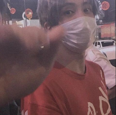 薛之谦头像高清图片微博,薛之谦壁纸头像