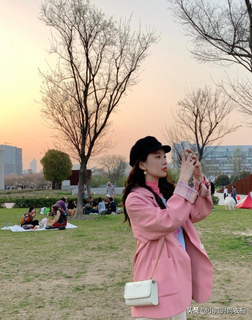 马卡龙色减龄又洋气,简约修身的马卡龙色