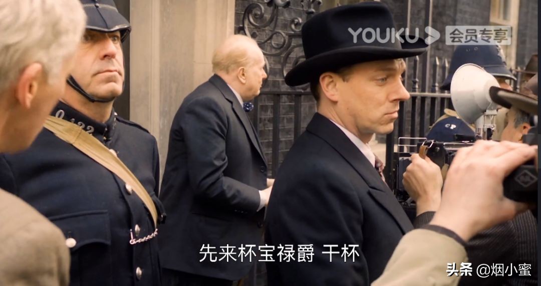 丘吉尔至暗时刻绝不撤退,丘吉尔至暗时刻转折点