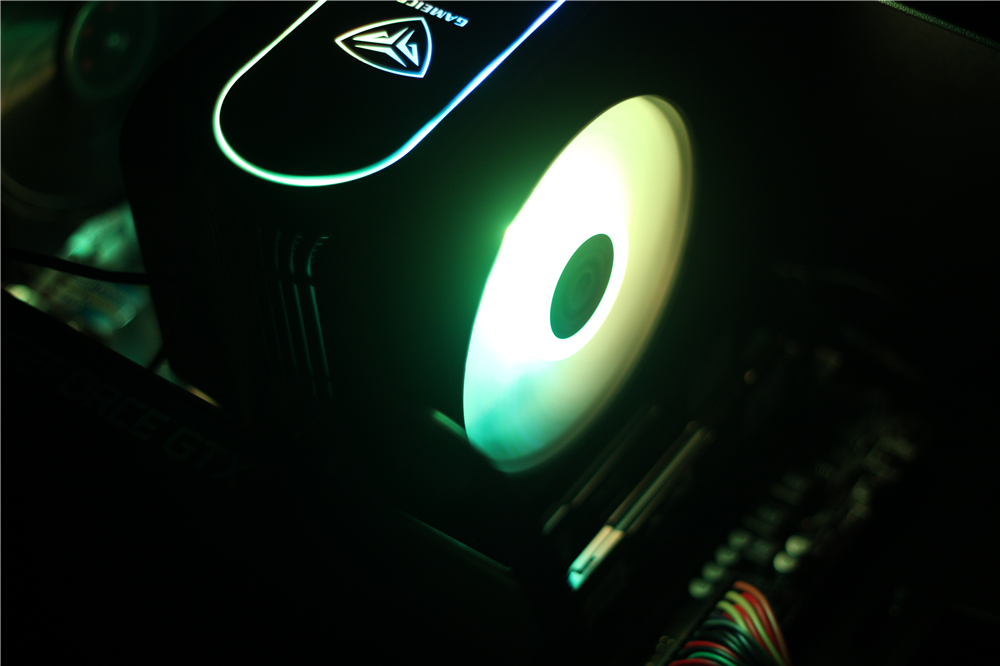 超频三东海gi-d66a,超频三gi-d66argb风冷散热器