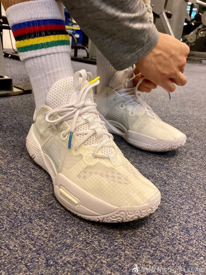 李宁韦德之道9设计师,李宁新出的板鞋韦德上脚