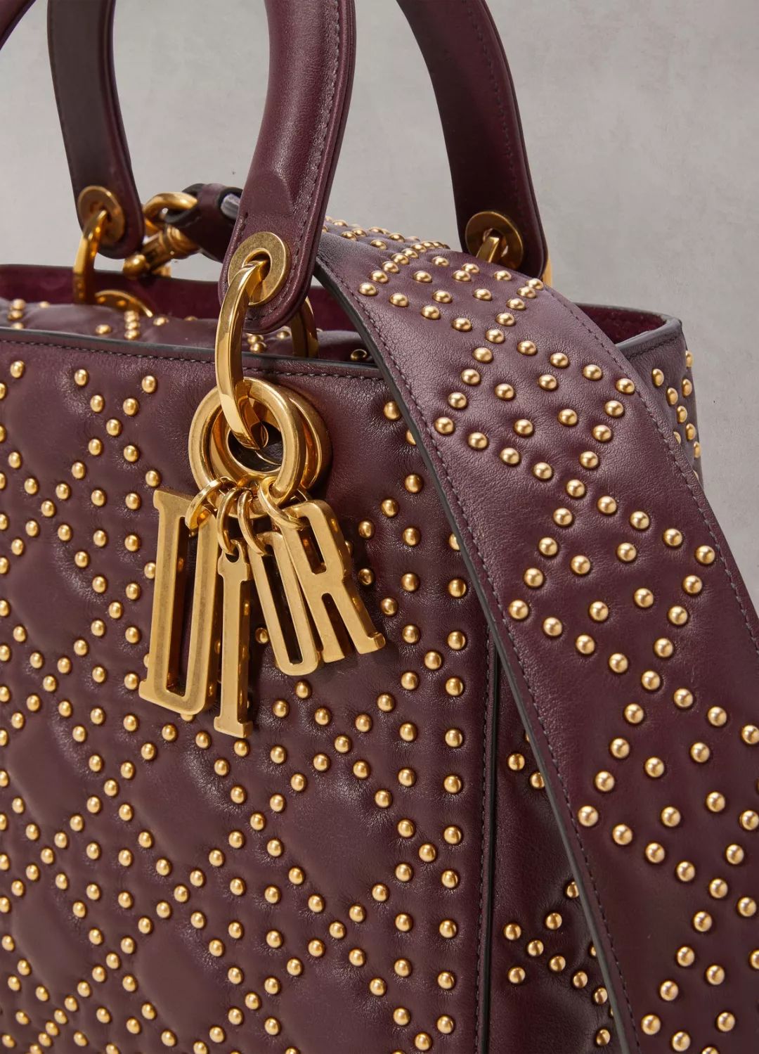 10款永不过时的包包 (十款必备经典包包)