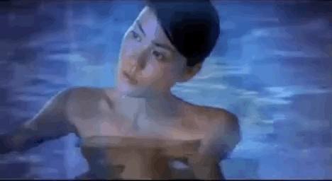 王菲广告大赏完整版,发几张王菲在90年代初做的广告