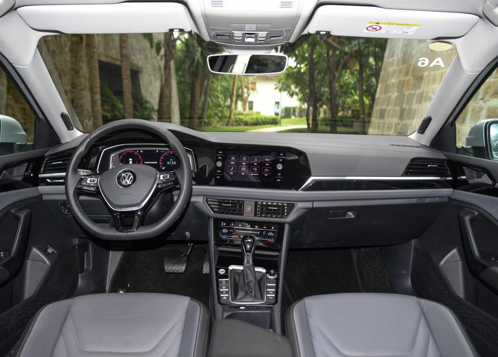 10万左右的速腾现在是什么配置,10万大众速腾2021款