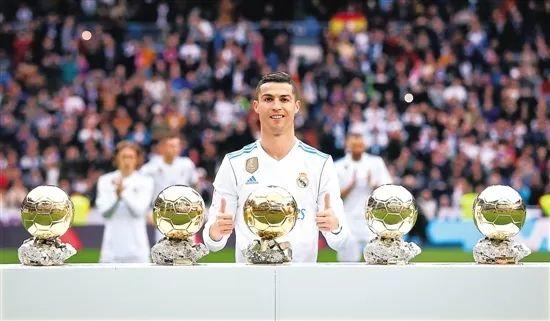 皇马队史十大球星图片,皇马七大巨星时期阵容对阵图