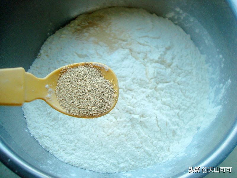 如何做西北香豆子烤饼,香豆子饼子的家常做法