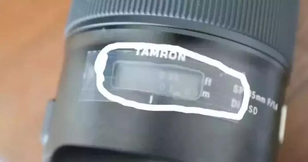 尼康定焦镜头35f1.8跑焦吗,镜头跑焦的原因有哪些呢