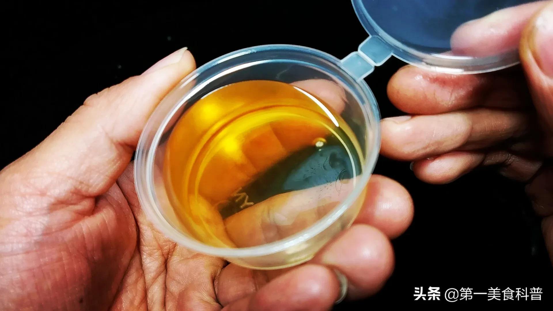 路边卖的芝麻油有害,传统纯小磨芝麻油