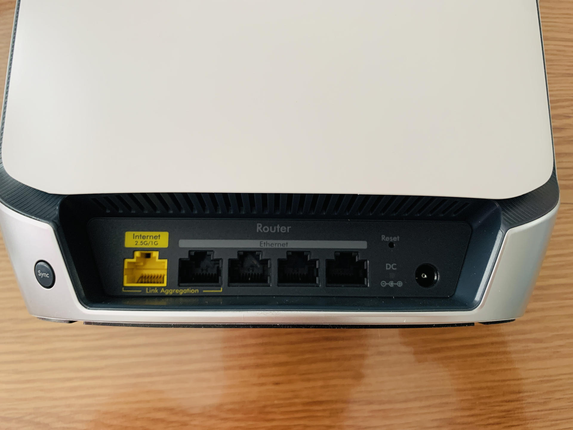 易展mesh小方路由器评测对比,目前性能最强的mesh路由器