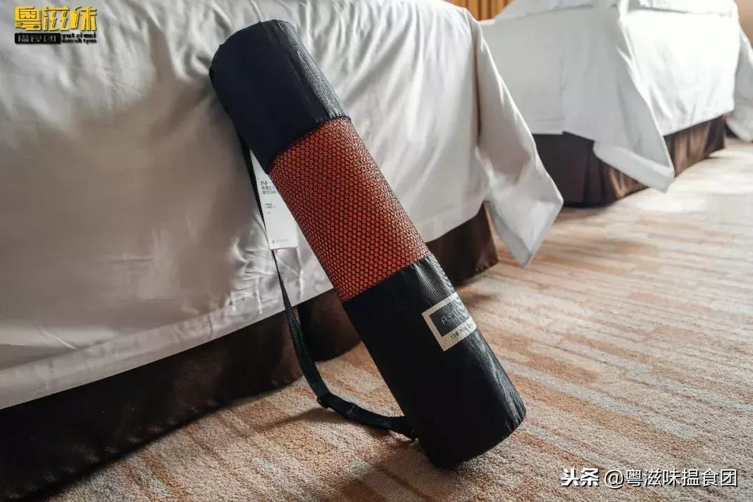 用一间24小时都在线的机场酒店，拥抱旅途的开始