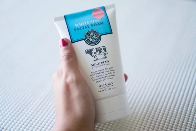 推荐几款网红洗面奶好用 (最近很火的网红洗面奶真的有用吗)