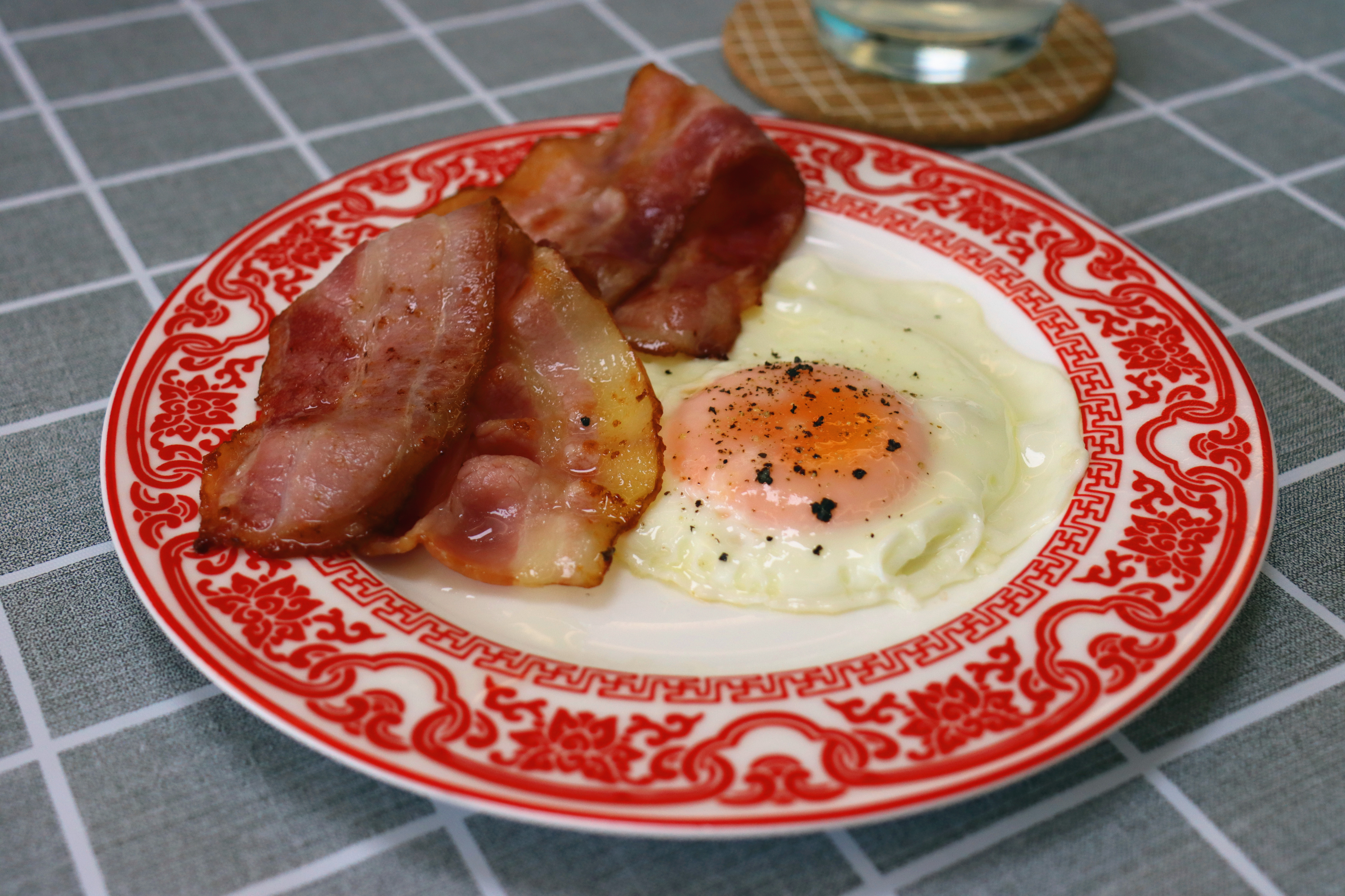 据说这个煎锅能聚油还超好用！——苏泊尔火红点聚油煎锅使用评测