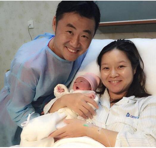 李娜传奇故事,网球选手李娜的成长历程