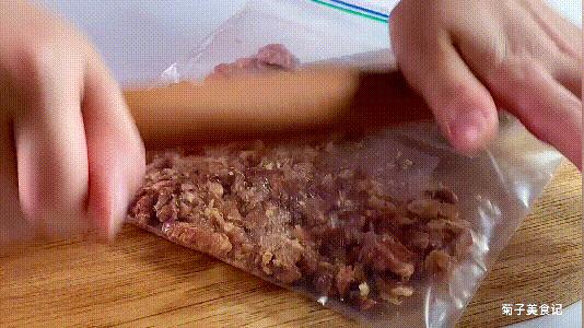 核桃酥怎么做又香又好吃,香甜酥脆核桃做法