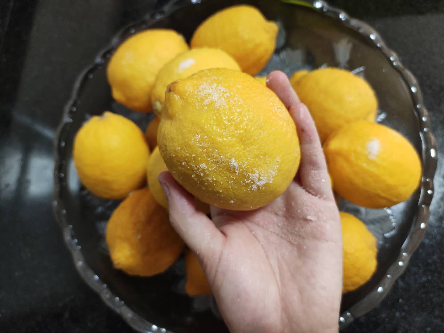 原来保存柠檬这么简单，再也不怕买多了放坏浪费了