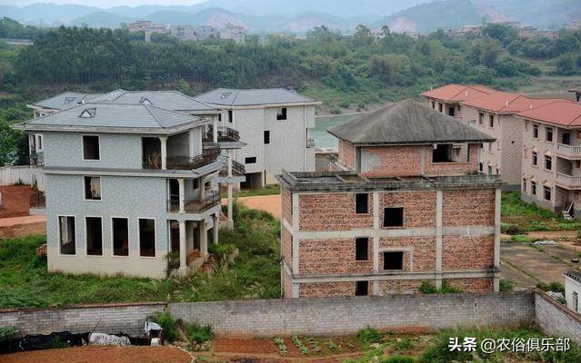 屋后有坟墓不好是迷信吧,农村盖房风水有什么忌讳