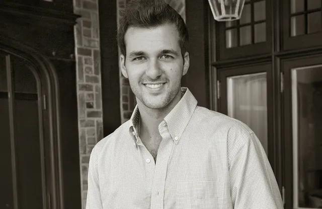 鍗庤钁楀悕璁捐甯堢帇澶т粊琚垎涓戦椈,pierrecardin鐨皵鍗′腹