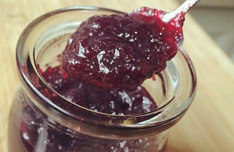 皮肤晒黑吃什么能让皮肤变过来,皮肤被晒黑吃什么最好