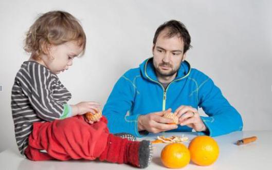 两岁宝宝脾气暴躁爱哭闹怎么引导,2岁宝宝脾气暴躁爱发火怎么纠正