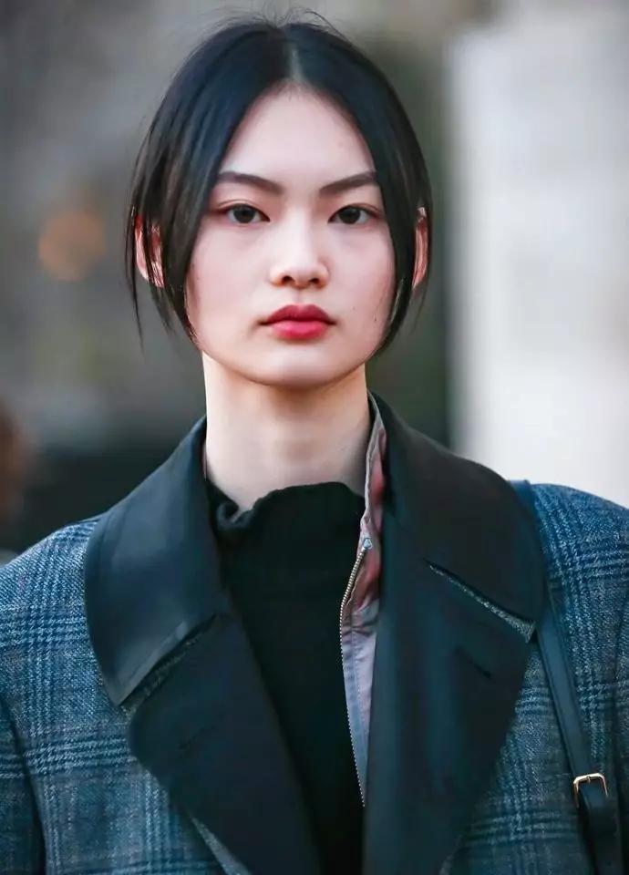 刘雯贺聪巴黎时装周完整版,巴黎时装秀贺聪