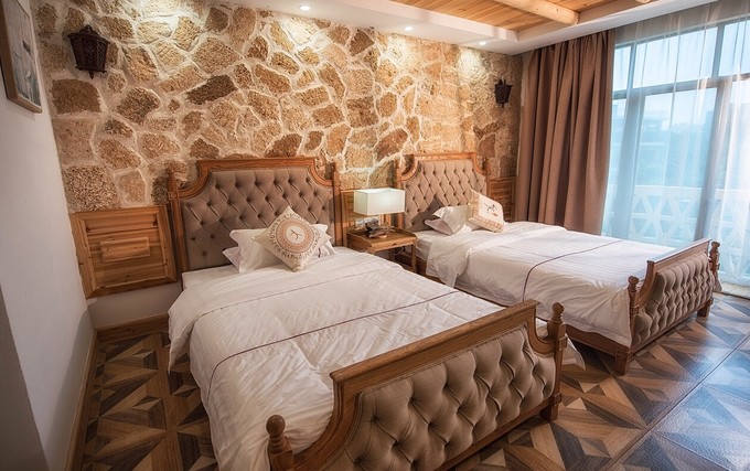 北海涠洲岛带娃住宿,涠洲岛上住宿多少钱