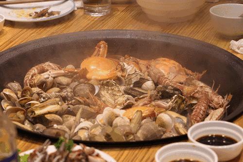 海口希尔顿酒店海鲜自助餐费用 (希尔顿海岛度假放松)