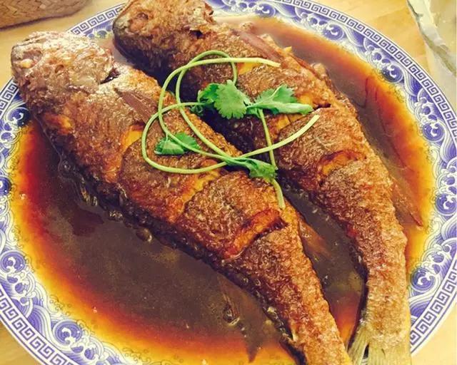 简单又好吃的炖鱼做法,推荐5道炖鱼的家常做法