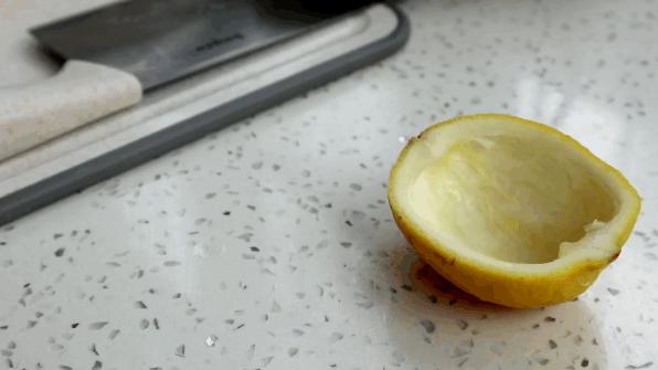 怎样做蛋糕又松又软不塌,做蛋糕蓬松不塌的方法