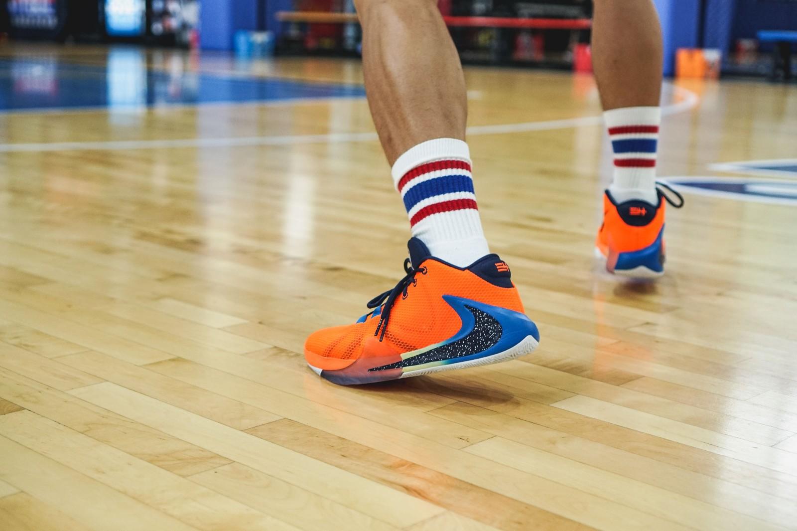 nikezoomfreak2白色浅青黑色,nikezoomfreak1拆解