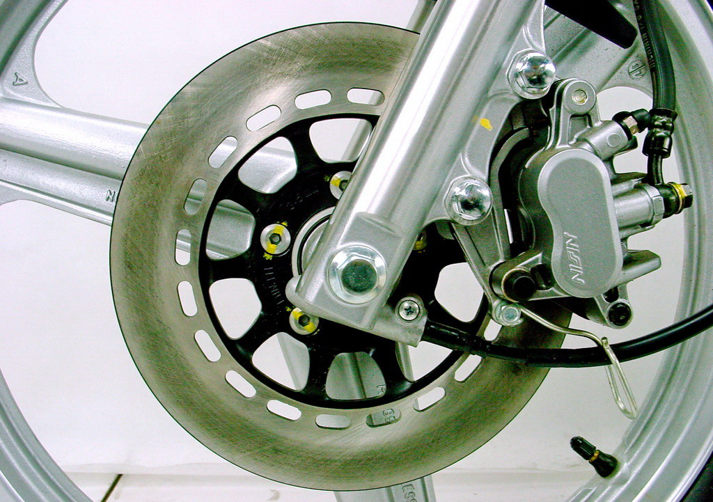 老嘉陵本田cb125的参数,嘉陵本田大鲨125