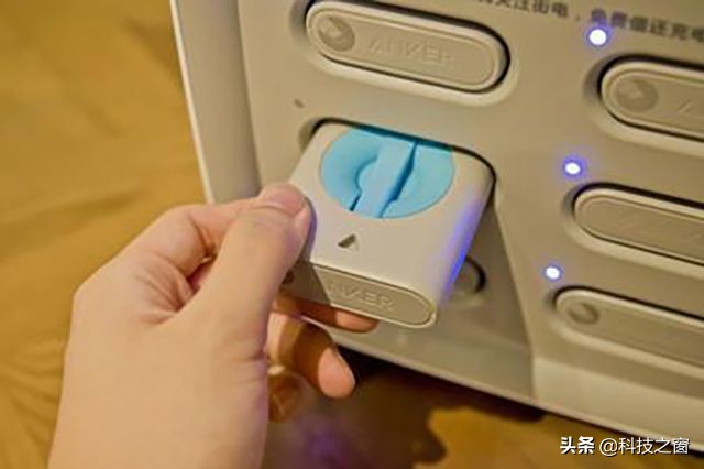 小米无线充电宝和南孚无线充电宝,南孚和小米无线充电