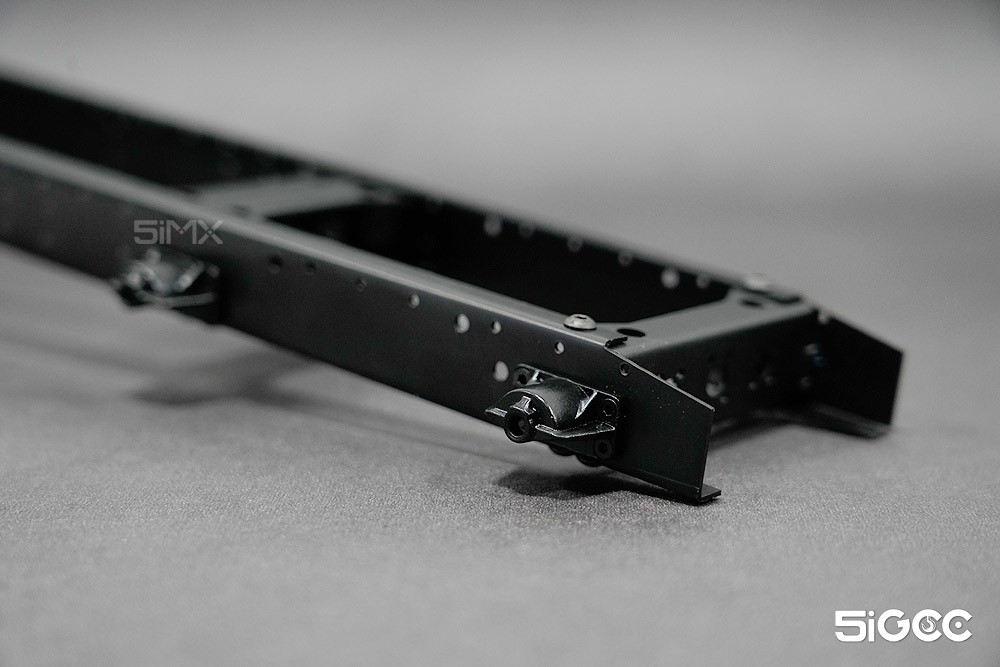 组装f2000拖头,组装f2000卡车模型