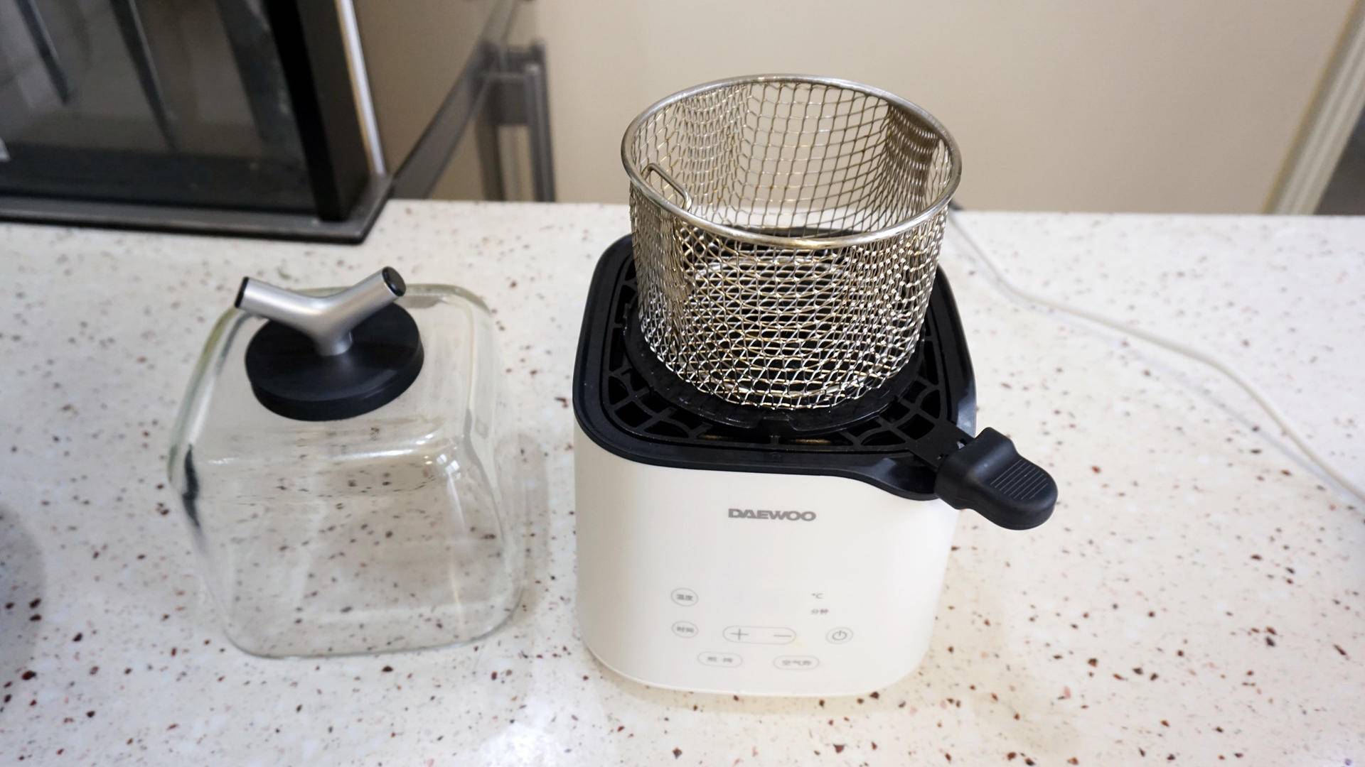 空气炸锅山本和奥克斯哪个好,大宇和东菱空气炸锅