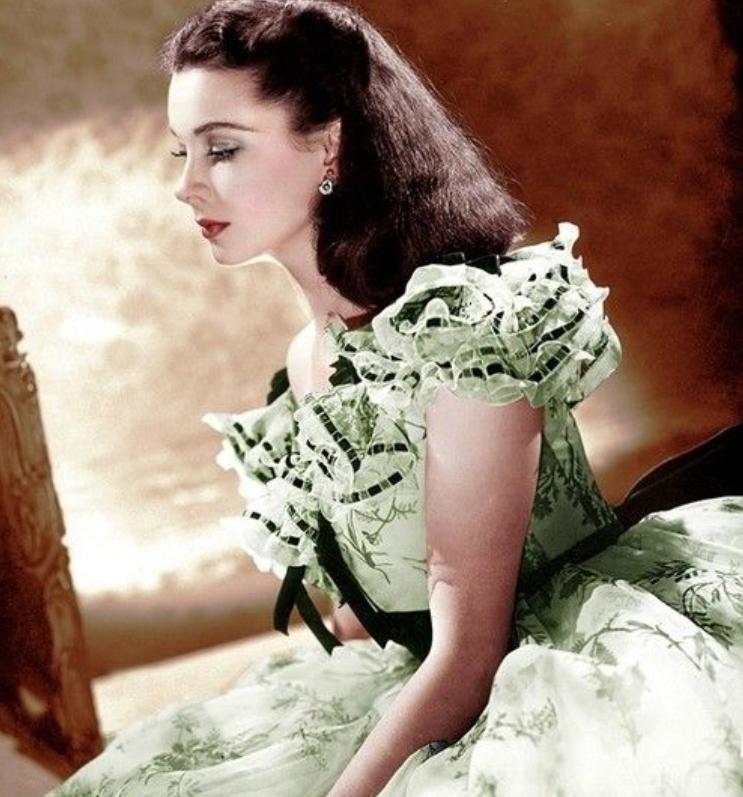 金发女孩在美国意味着什么,为什么金发女郎被认为很笨