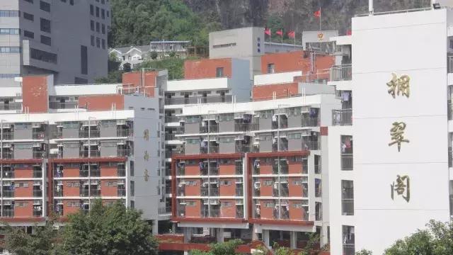 深圳公立高中哪个学校宿舍条件好,深圳公办普高都有宿舍吗