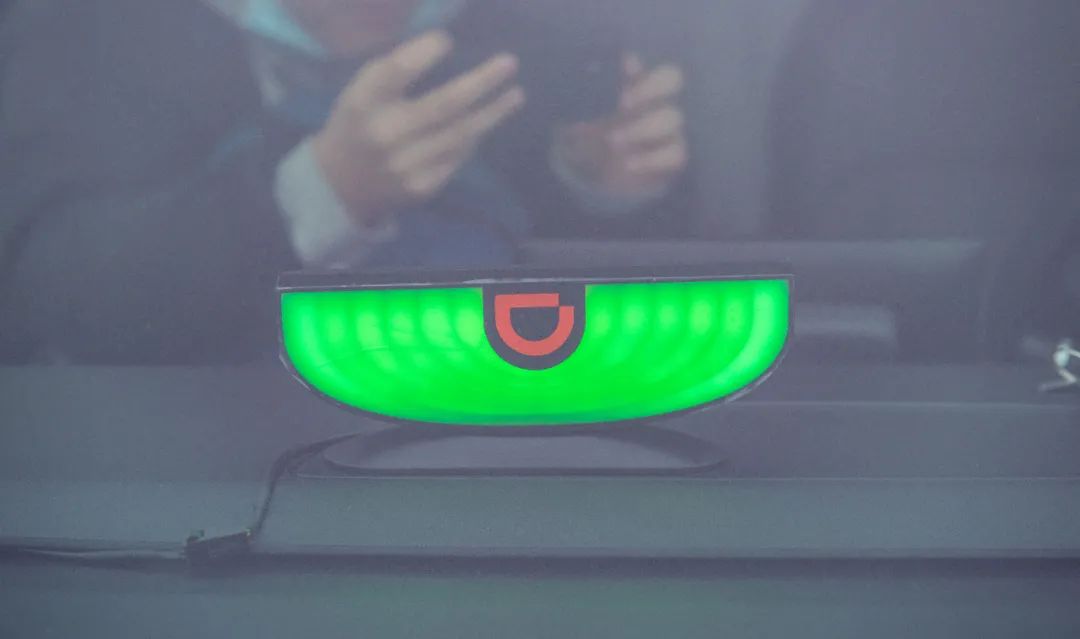 买车来跑滴滴划算还是租车划算呢,出行打滴滴划算还是自己买车划算