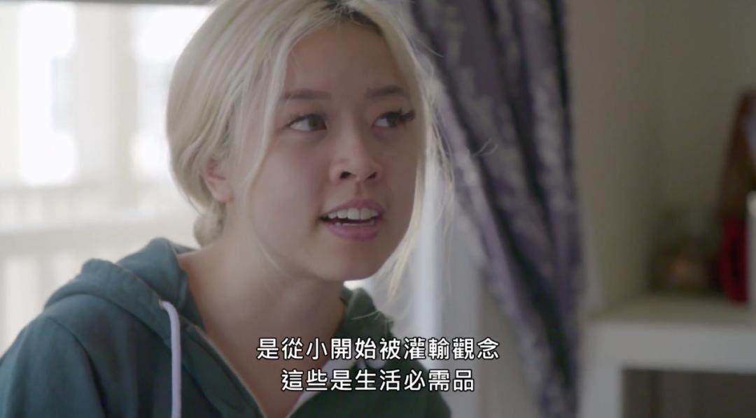 吓人化妆品原来这么危险,乱用护肤品的恐怖片