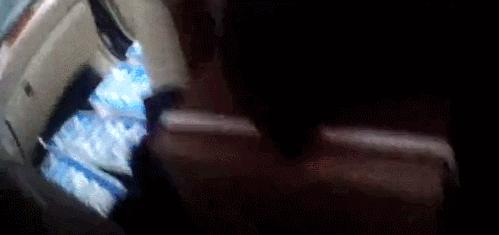 男子开面包车撞上电动车逃逸,男子开面包车撞上电动车后逃逸