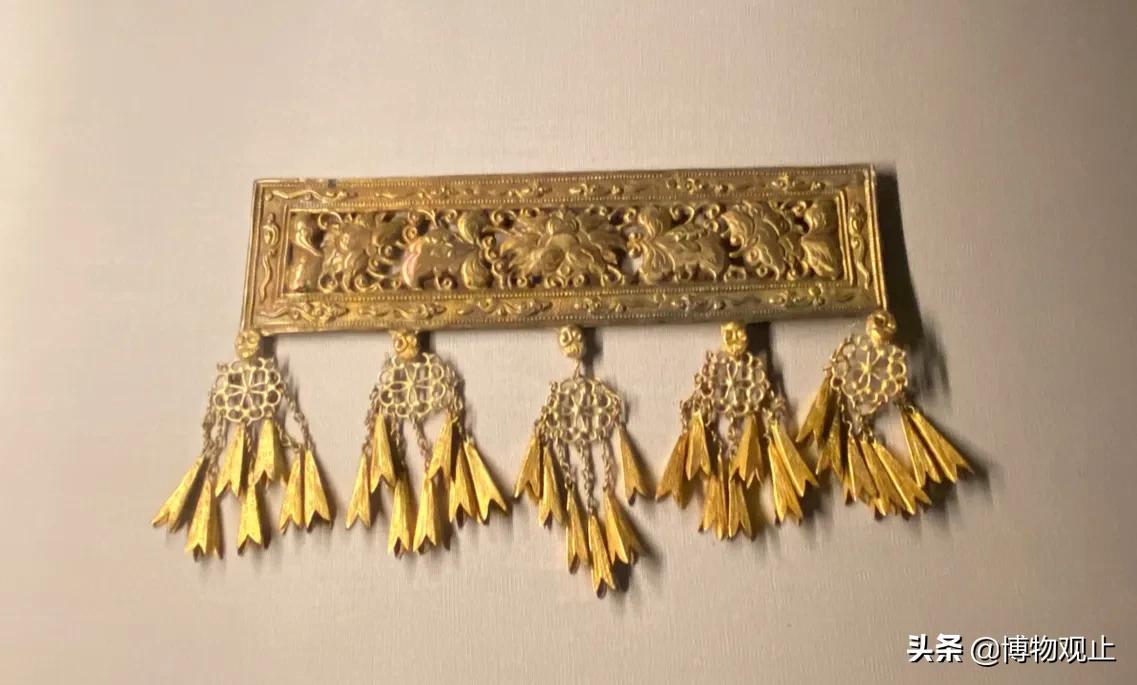 万里长城万里长长城内外皆故乡,关于长城内外是故乡