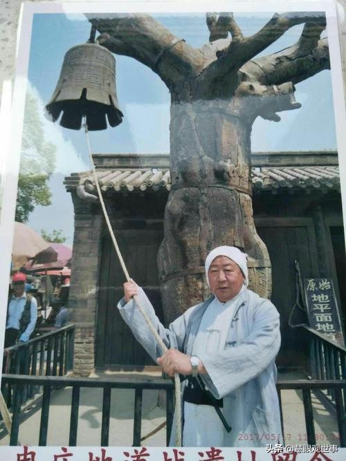 故事片透明的红萝卜完整版,透明的红萝卜有声小说免费