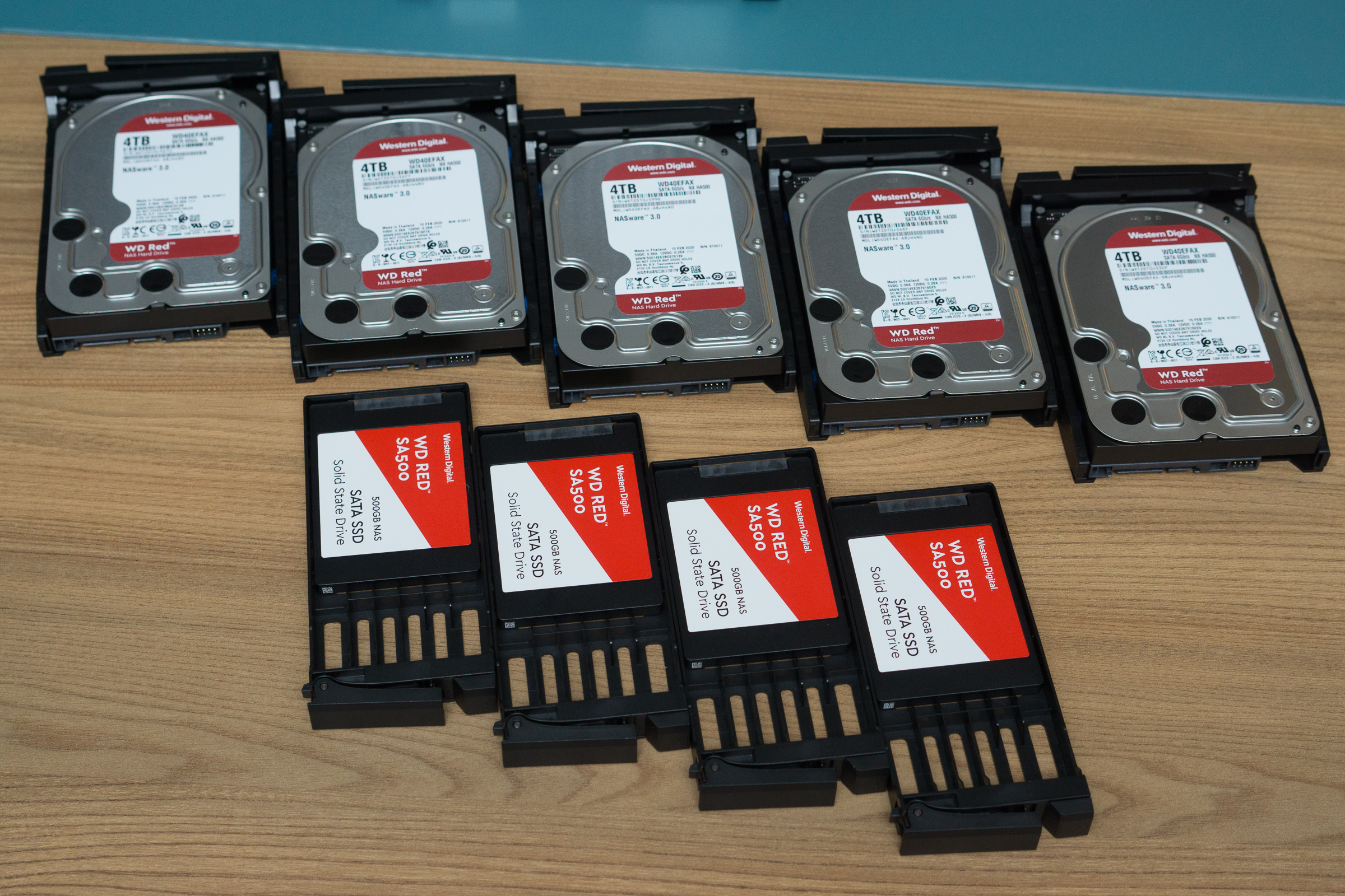 威联通TVS-951N的办公应用：改稿再多也不愁，想回哪稿就哪稿