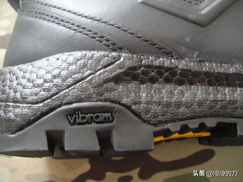 龙牙高帮战术靴夏季,军靴有多舒服