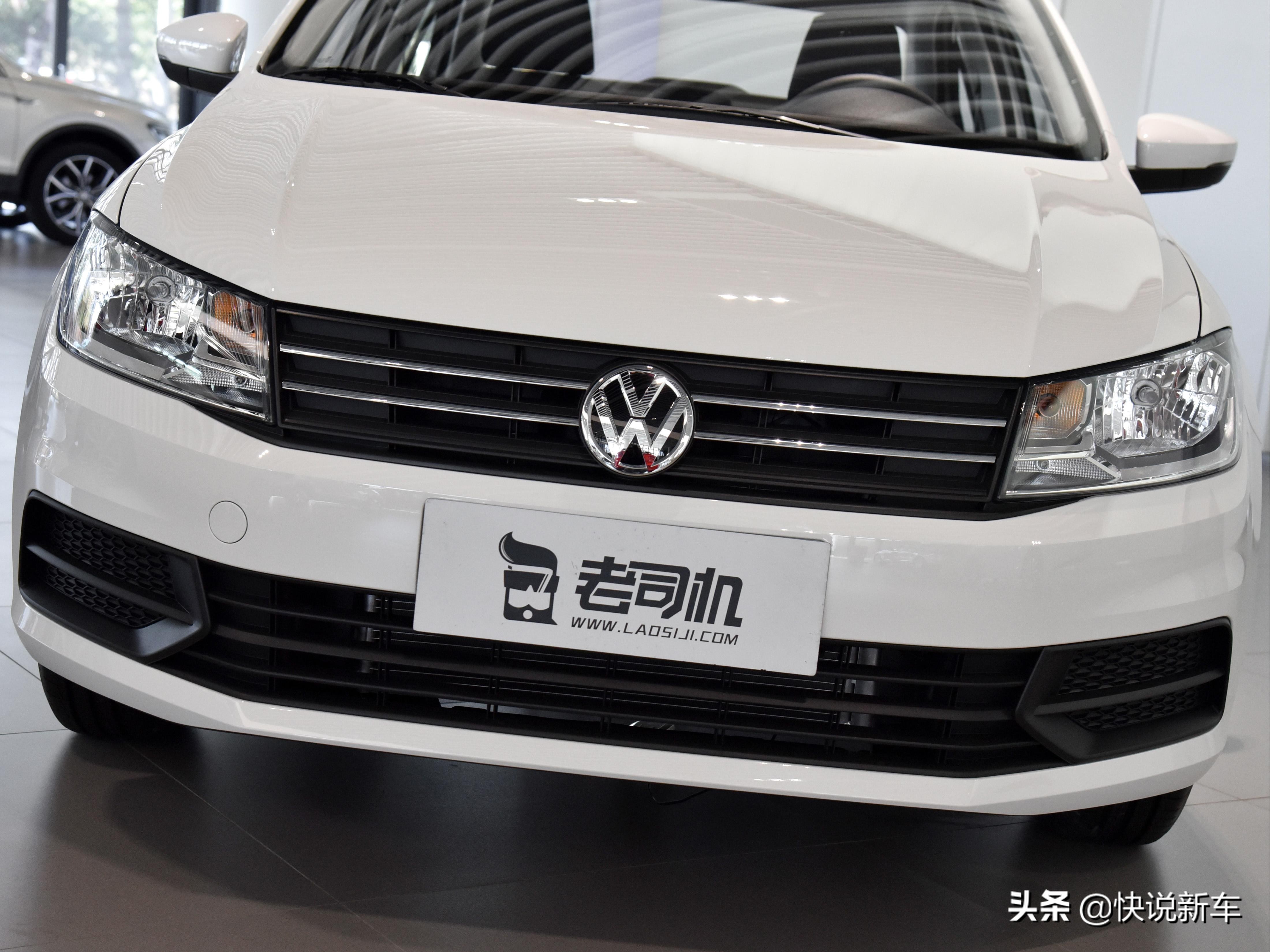 悦动和桑塔纳相比哪个性价比高,悦动和桑塔纳哪个更值得购买