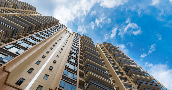 两夫妻吵架丢小孩下楼,夫妻吵架丢小孩下楼后续