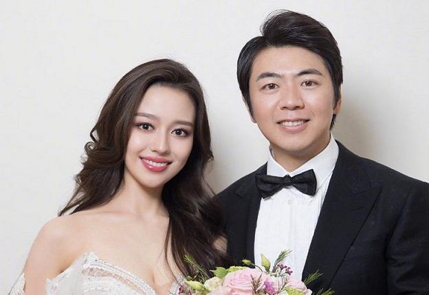 全球直播！西甲举办慈善云演唱会，武磊确定参加，收入全部捐出