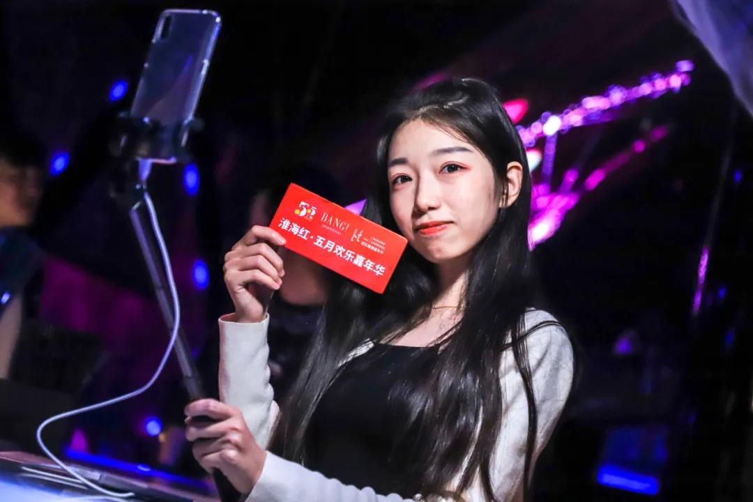 淮海路“红牌”倾城出动，回顾TA的精彩8小时