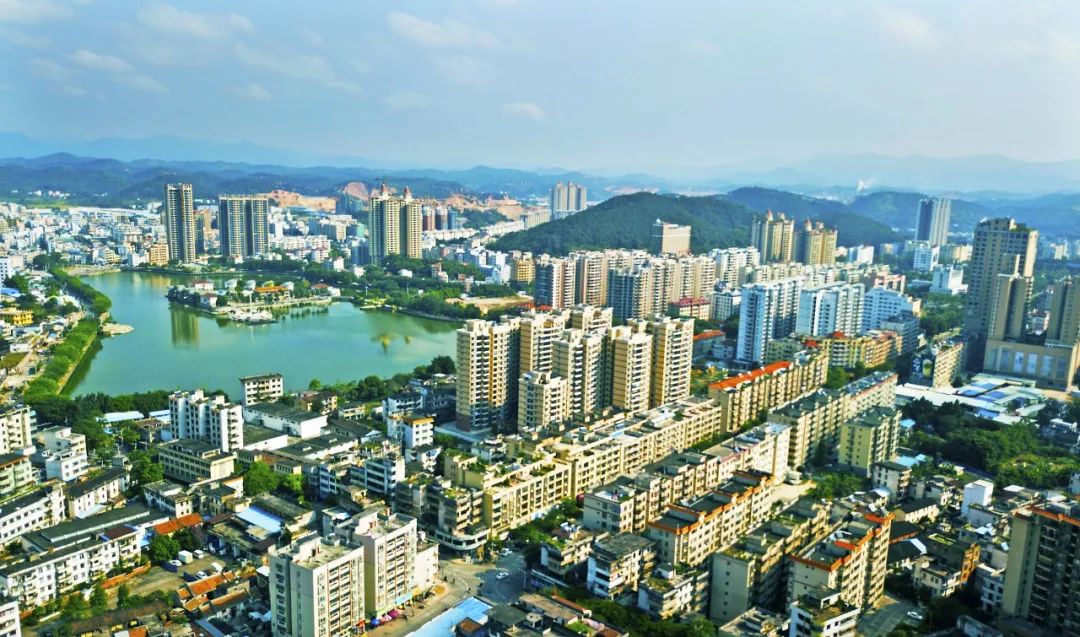 肇庆产值,肇庆2023年工业投资破千亿