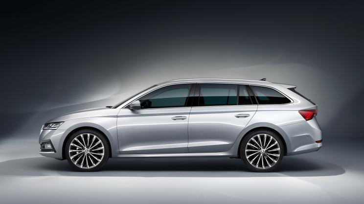 斯柯达明锐金色2019尾标带字母,斯柯达全新明锐19款