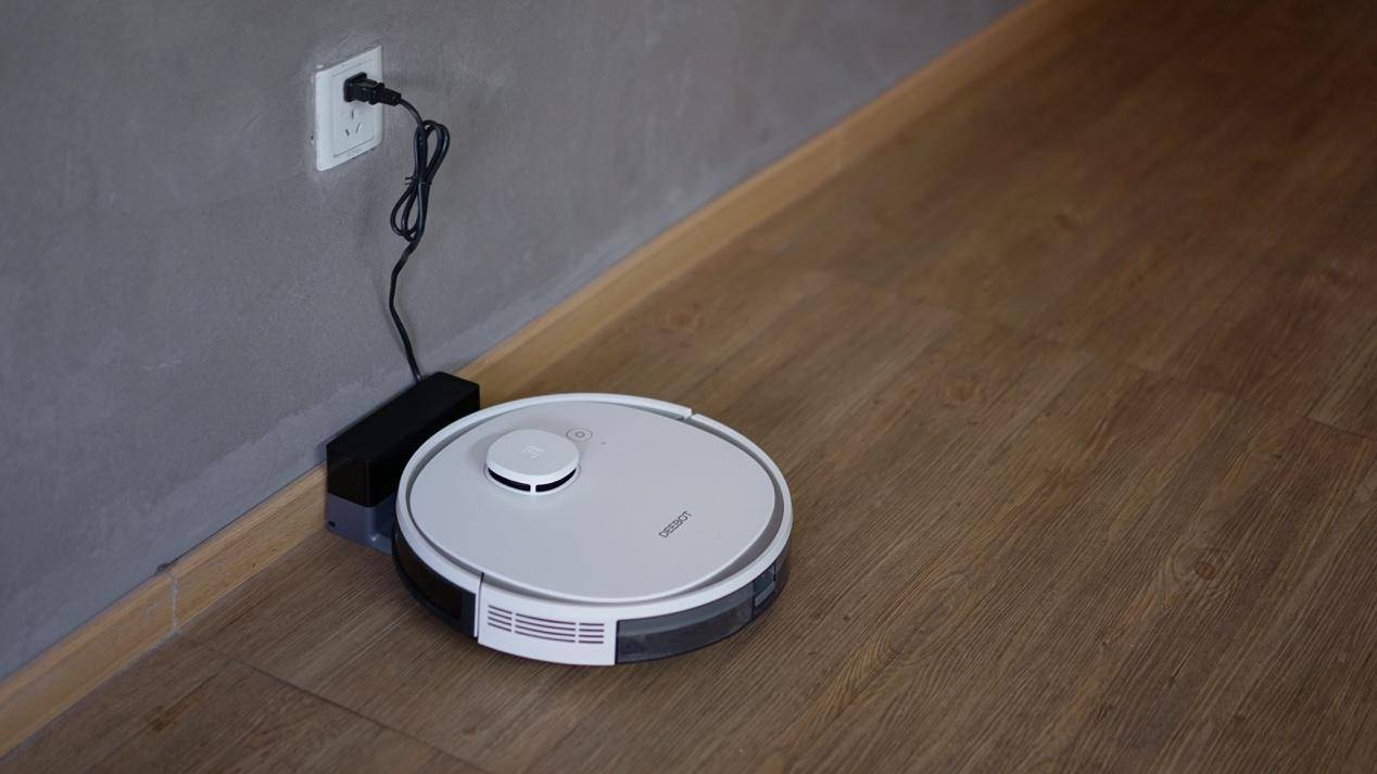 科沃斯扫地机器人dc43测评,科沃斯deebotdd35扫地机器人