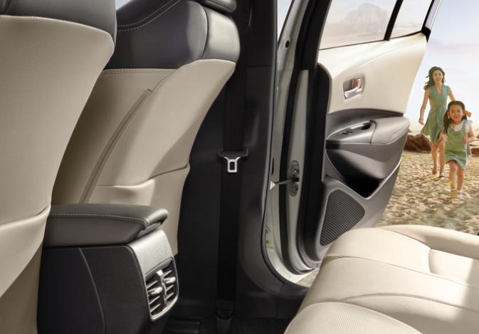 卡罗拉双擎精英版车主真实感受,丰田卡罗拉双擎精英版测评